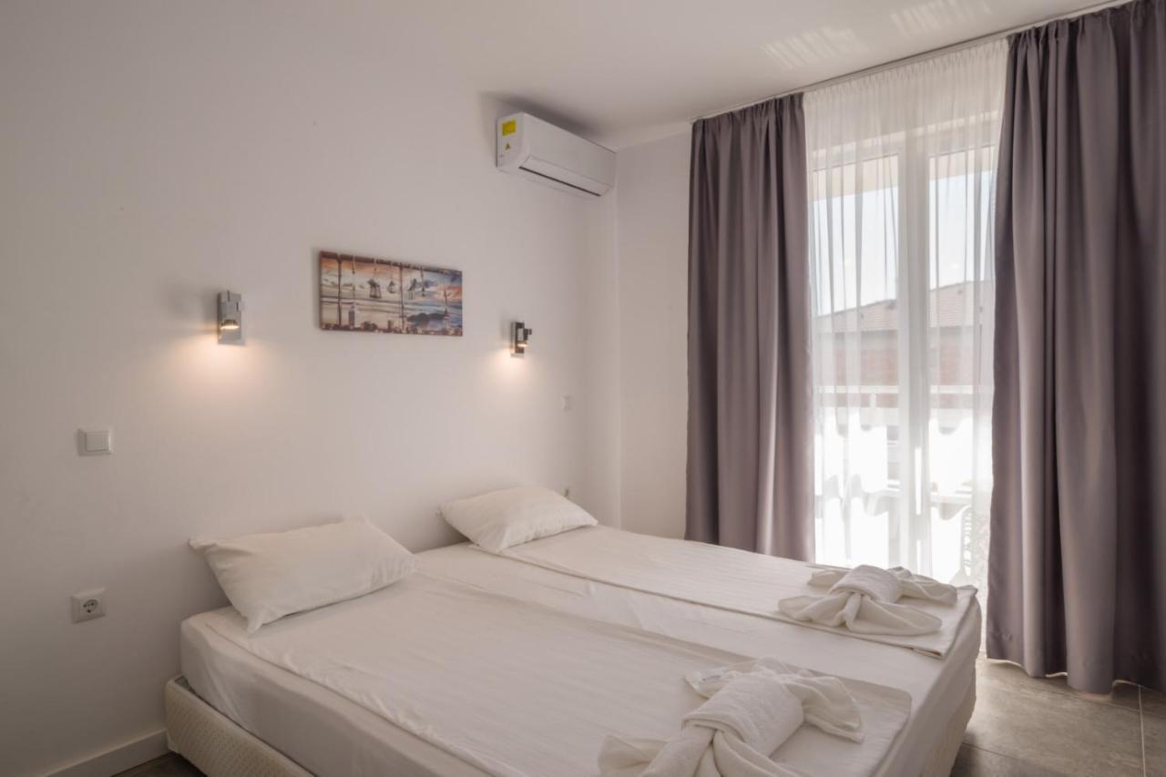 Salia Apartments Царево Екстер'єр фото